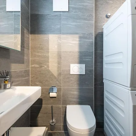 Apartman Beautiful Modern Family With Free Parking St. Moritz