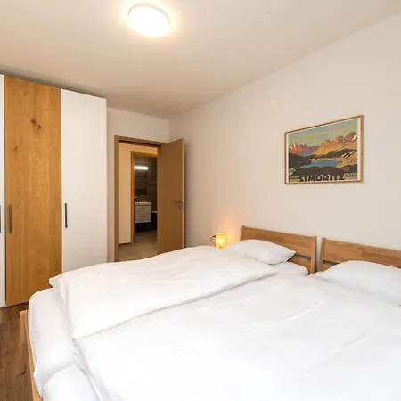 Beautiful Modern Family With Free Parking * Sankt Moritz