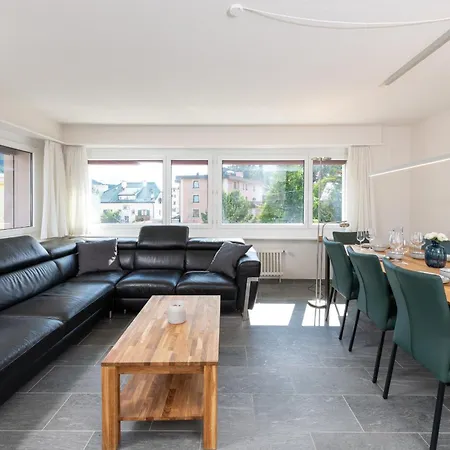 Appartamento Beautiful Modern Family With Free Parking