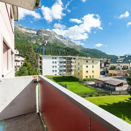 Beautiful Modern Family With Free Parking Sankt Moritz